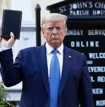 trump with bible